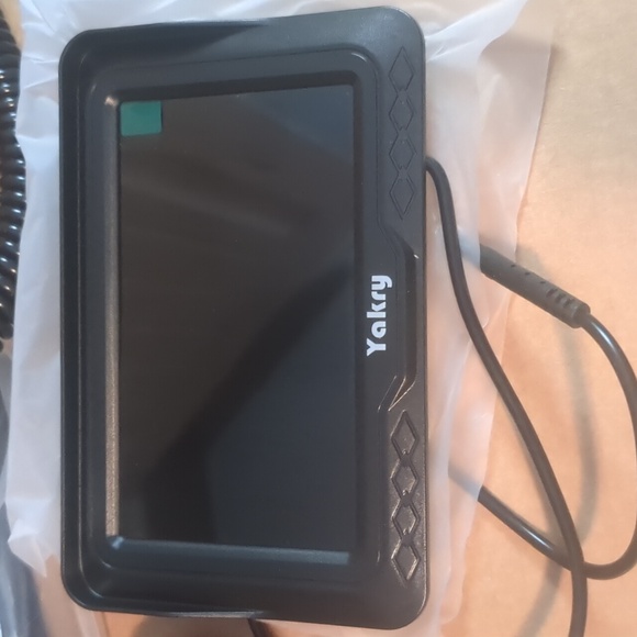 Vehicle backup camera setup - Picture 4 of 8